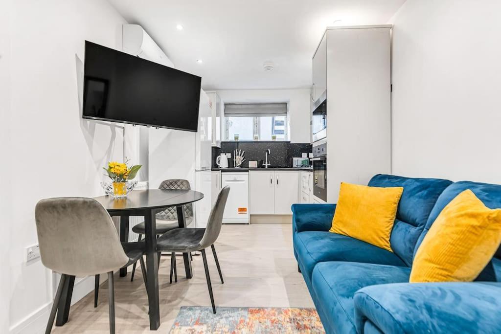 Luxstay Holland Park Apartment With Ac London Exterior foto